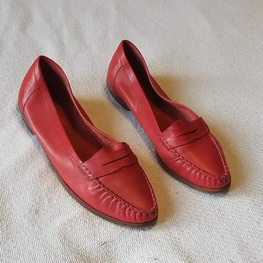 9 West N Betsy penny loafer